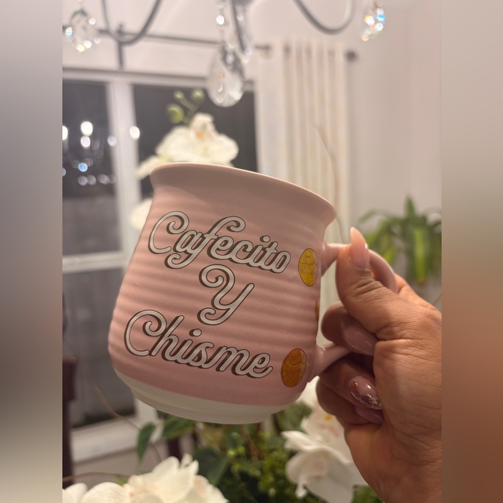 Pink Cafecito Y Chisme Mug ☕️